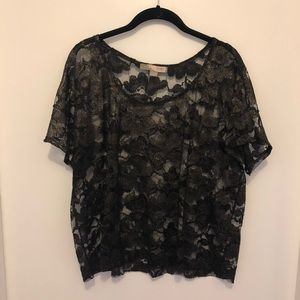 Lacy Black/Gold Oversized Shirt Sleeve Shirt